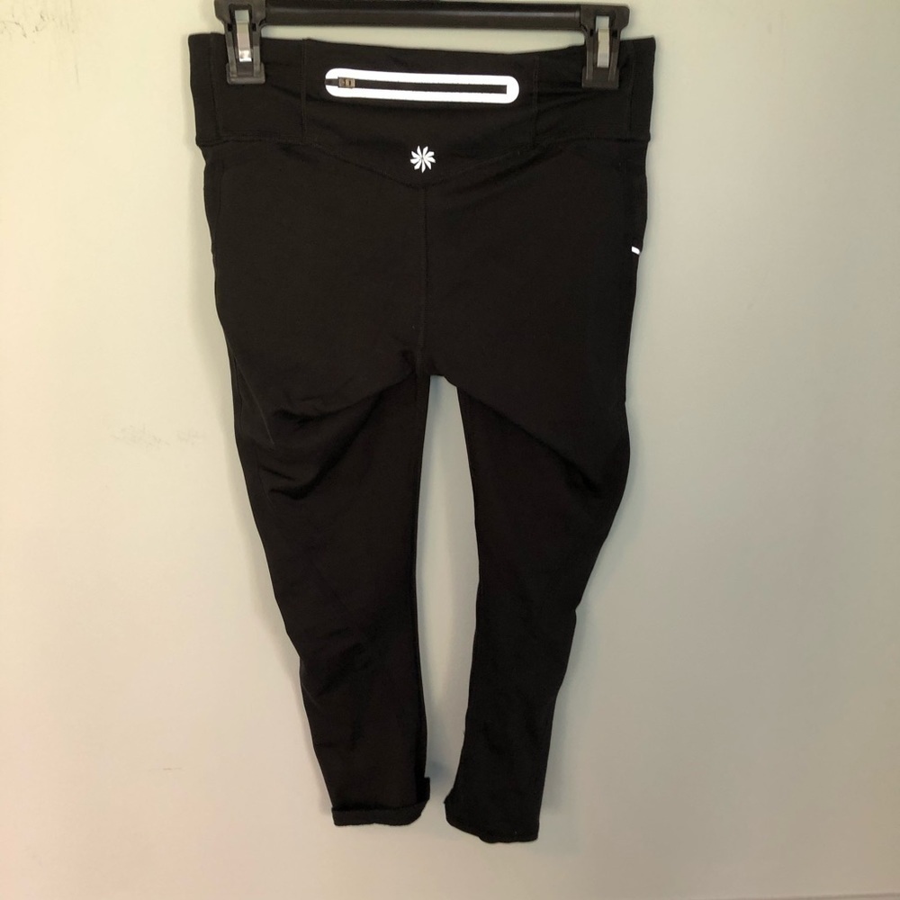 Athleta Black Chaturanga Capris Size XS - Picture 6 of 7